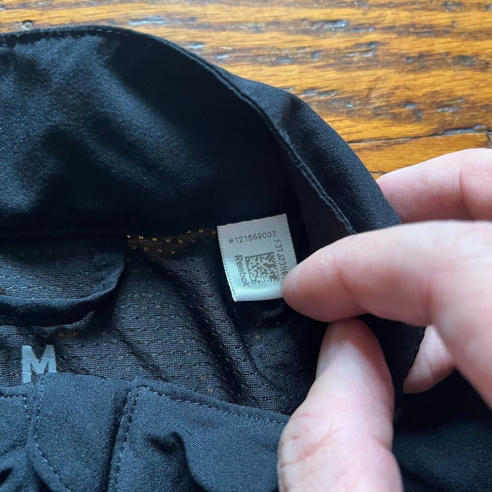 Reebok Speedwick Lightweight Full Zip Jacket Black Men's Size M Running Training - Picture 3 of 10